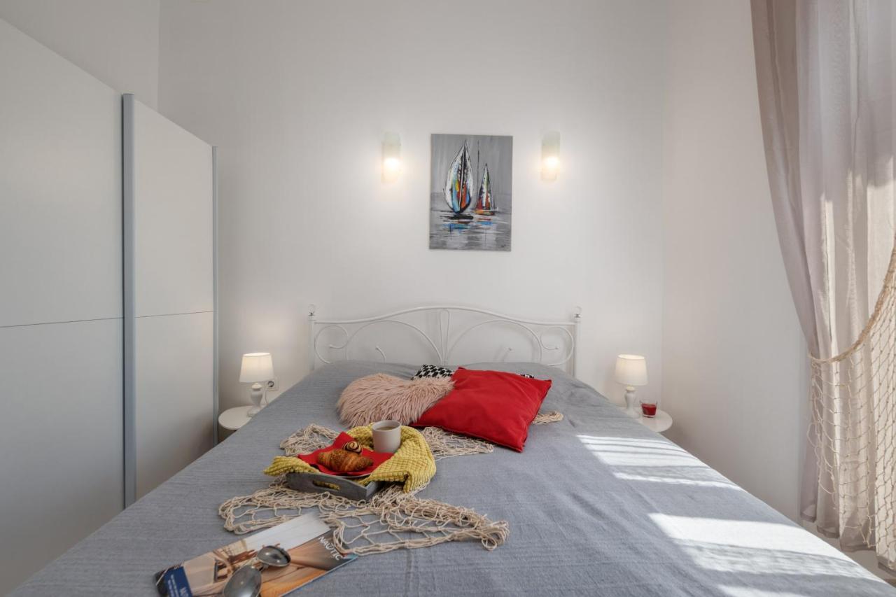 Naval Apartment Fiume Kültér fotó