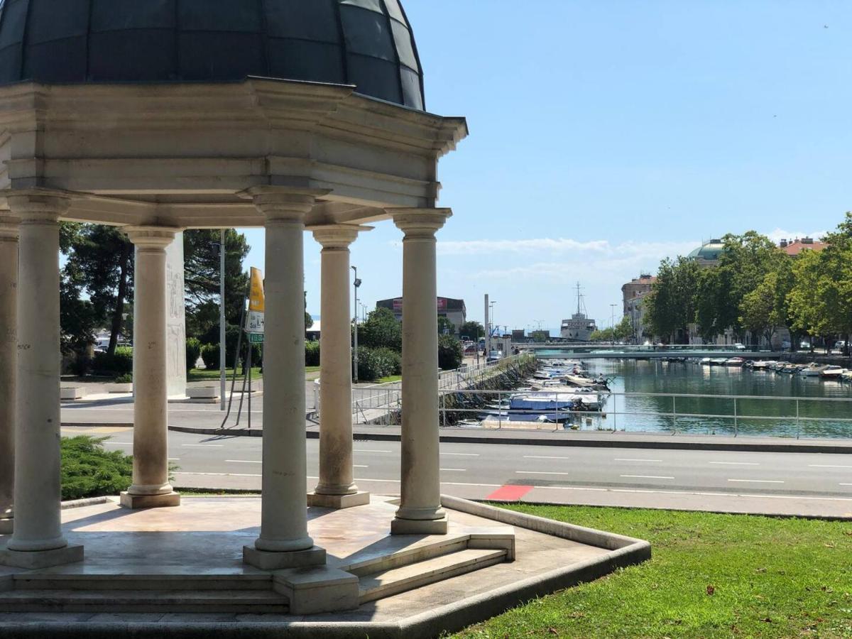 Naval Apartment Fiume Kültér fotó